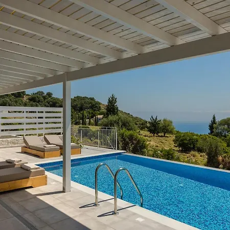 Villa Saint Nicholas 5 *