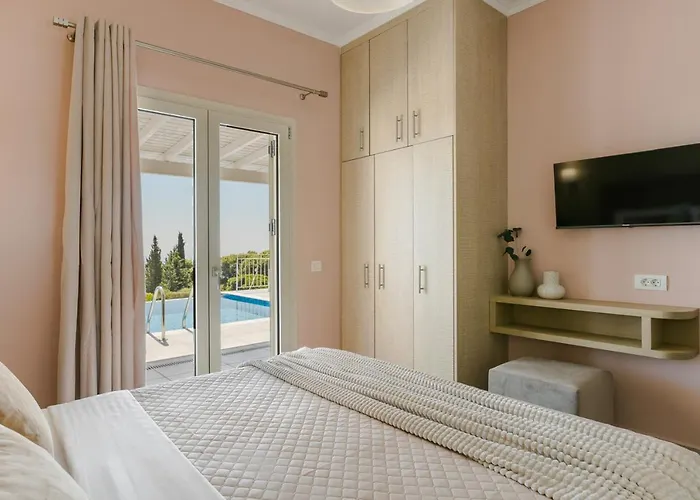 Saint Nicholas 5 Skala (Kefalonia)