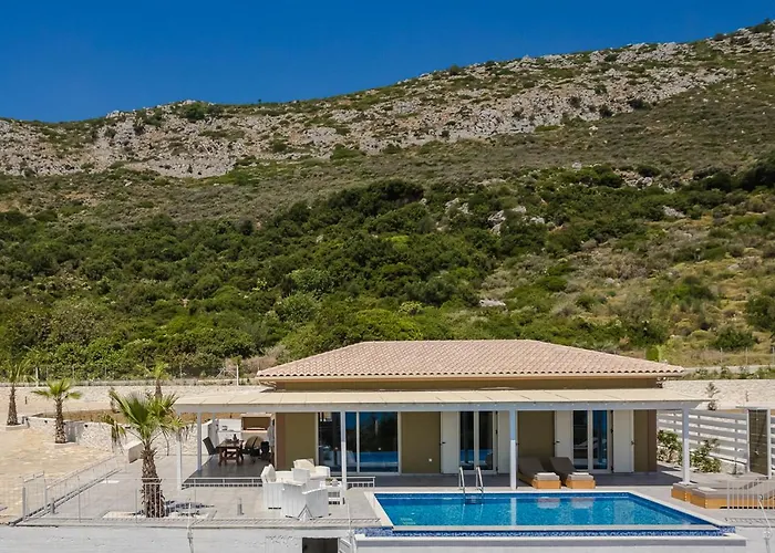 Villa Saint Nicholas 5 *